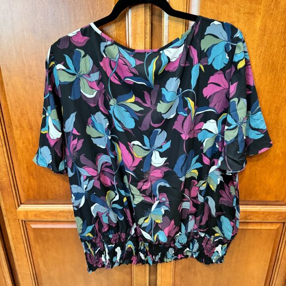 Women's Multi Color Floral Blouse in XXL - Picture 3 of 3